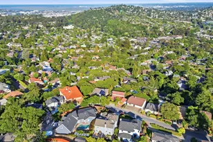2635 Ponce Avenue, Belmont, CA 94002 - Photo 71