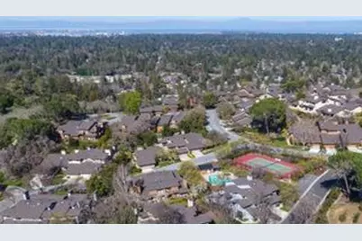 1310 Trinity Dr, Menlo Park, CA 94025 - Photo 15