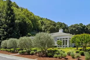11881 Francemont Dr, Los Altos Hills, CA 94022 - Photo 3
