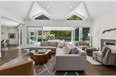 11881 Francemont Dr, Los Altos Hills, CA 94022 - Photo 25