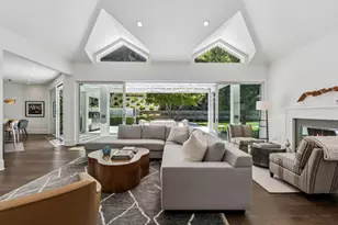 11881 Francemont Dr, Los Altos Hills, CA 94022 - Photo 25