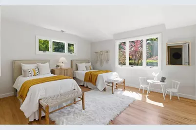 330 S El Monte Ave, Los Altos, CA 94022 - Photo 17