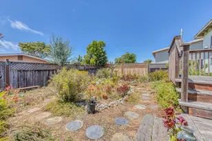 1833 Waring St, Seaside, CA 93955 - Photo 15