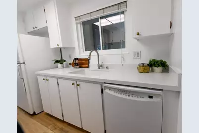 363 Tyrella Ave C, Mountain View, CA 94043 - Photo 5