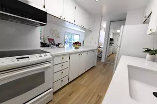 363 Tyrella Ave C, Mountain View, CA 94043 - Photo 7