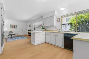 5004 Thurber Ln, Santa Cruz, CA 95065 - Photo 9