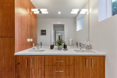 431 Capp St A, San Francisco, CA 94110 - Photo 9