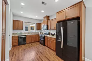 796 N 10th St 1, San Jose, CA 95112 - Photo 5