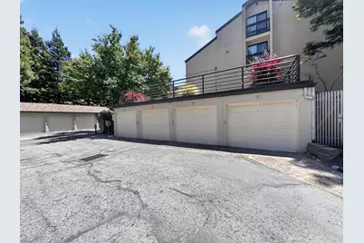 2329 Ticonderoga Dr, San Mateo, CA 94402 - Photo 43