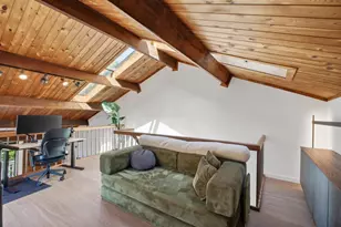 2329 Ticonderoga Dr, San Mateo, CA 94402 - Photo 21
