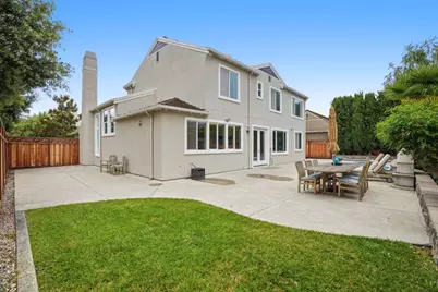 16800 Zinfandel Cir, Morgan Hill, CA 95037 - Photo 57