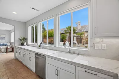 16800 Zinfandel Cir, Morgan Hill, CA 95037 - Photo 13