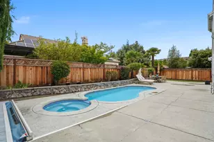 16800 Zinfandel Cir, Morgan Hill, CA 95037 - Photo 63