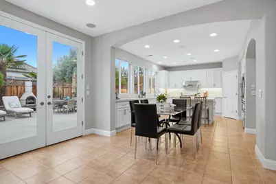 16800 Zinfandel Cir, Morgan Hill, CA 95037 - Photo 15