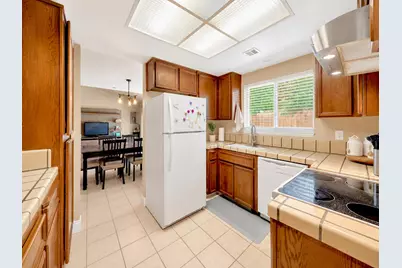 1812 Dorset Ln, Modesto, CA 95355 - Photo 13