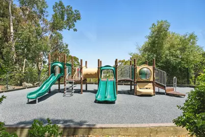 41 Tollridge Ct, San Mateo, CA 94402 - Photo 19