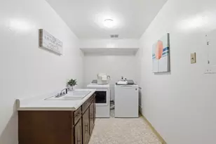 41 Tollridge Ct, San Mateo, CA 94402 - Photo 17
