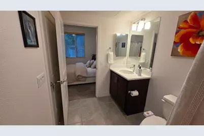 386 Rhythm Ln, Hayward, CA 94544 - Photo 17