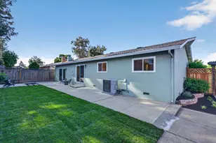 2306 Sunrise Dr, San Jose, CA 95124 - Photo 31