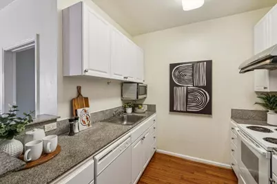 401 S Norfolk St 318, San Mateo, CA 94401 - Photo 9