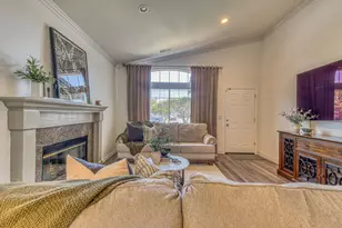 1066 Eagle Dr, Salinas, CA 93905 - Photo 7
