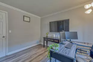 1066 Eagle Dr, Salinas, CA 93905 - Photo 15