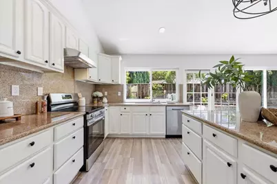 498 Curie Dr, San Jose, CA 95123 - Photo 19