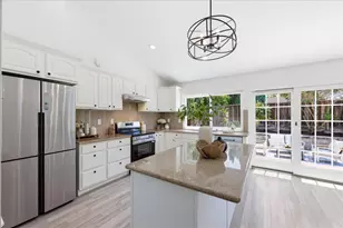 498 Curie Dr, San Jose, CA 95123 - Photo 17