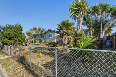 1192 Elm Ave, Seaside, CA 93955 - Photo 3