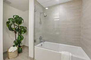 188 W Saint James St 10313, San Jose, CA 95110 - Photo 17