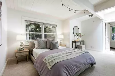 34 Roberts Way, Hillsborough, CA 94010 - Photo 23