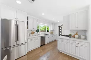 Address Not Disclosed, Atherton, CA 94027 - Photo 11