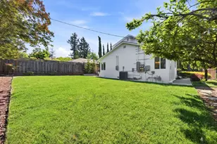 Address Not Disclosed, Atherton, CA 94027 - Photo 49