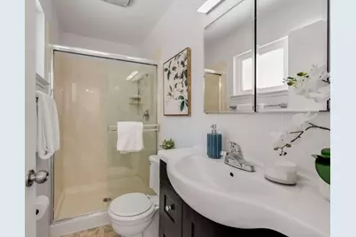 8 Laurel Ct, Belmont, CA 94002 - Photo 21