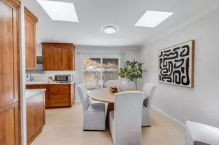 8 Laurel Ct, Belmont, CA 94002 - Photo 9