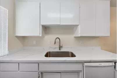 1627 Cherokee Dr, Salinas, CA 93906 - Photo 1