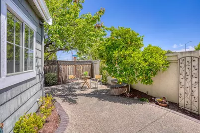 21815 Eaton Pl, Cupertino, CA 95014 - Photo 31