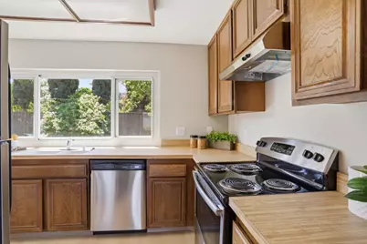 2368 Sawyer Ct, Santa Clara, CA 95054 - Photo 11