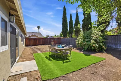 2368 Sawyer Ct, Santa Clara, CA 95054 - Photo 25