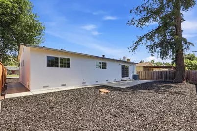 321 McCovey Ln, San Jose, CA 95127 - Photo 31