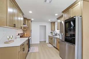 321 Mccovey Ln, San Jose, CA 95127 - Photo 21