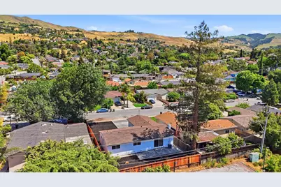 321 McCovey Ln, San Jose, CA 95127 - Photo 53