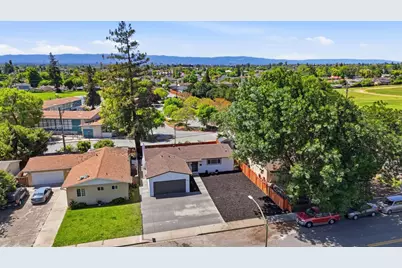 321 McCovey Ln, San Jose, CA 95127 - Photo 57