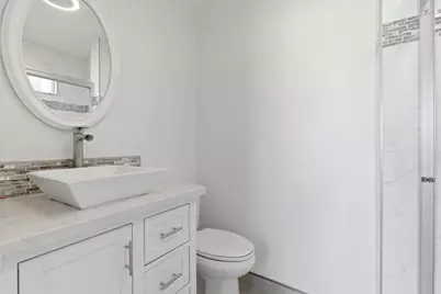 385 Pinefield Rd 385, San Jose, CA 95134 - Photo 7
