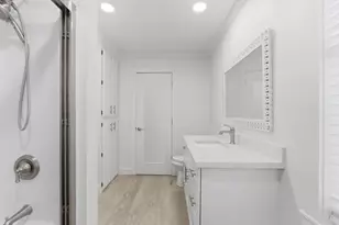 385 Pinefield Rd 385, San Jose, CA 95134 - Photo 5