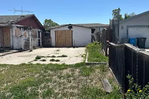 699 4th St, San Juan Bautista, CA 95045 - Photo 3