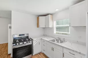 114 Park Ave, Santa Cruz, CA 95062 - Photo 31