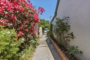 114 Park Ave, Santa Cruz, CA 95062 - Photo 13
