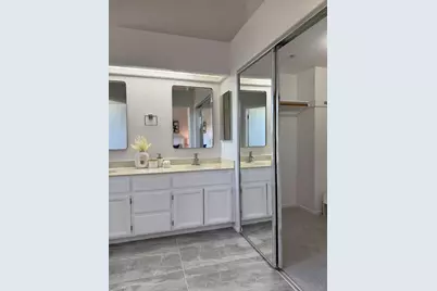 575 Shoal Cir, Redwood City, CA 94065 - Photo 17