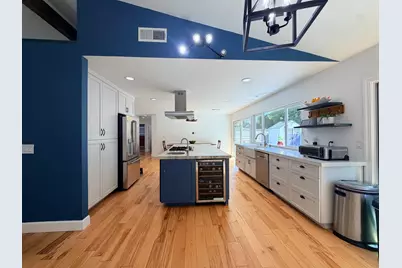 3180 Cheshire Dr, San Jose, CA 95118 - Photo 11